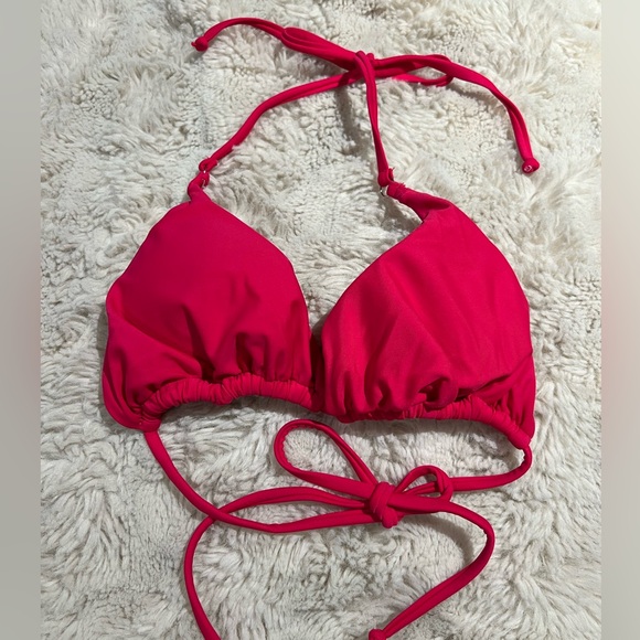 Hot pink string bikini - Picture 4 of 4